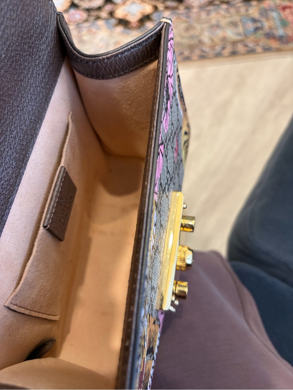Gucci Brown GG Canvas Shoulder Bag with Pink & Tan Tiger Print - Picture 4 of 4